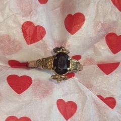 Ruby colour stone ring
