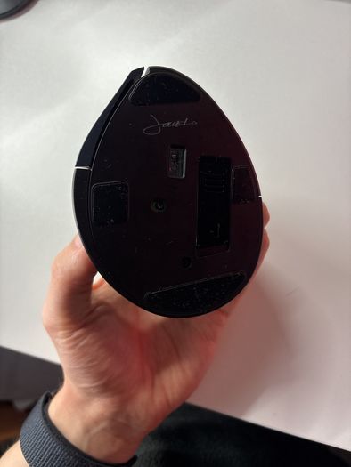 Evoluent Wireless Vertical Mouse