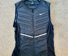 Nike AeroLoft Black Running Down Vest M