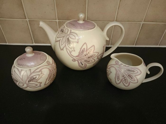 Monsoon Chantilly by Denby, Fine China Tea Set