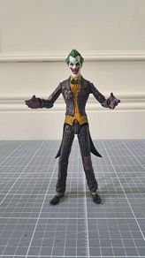 DC Direct Arkham Joker figure w/ custom head sculpt