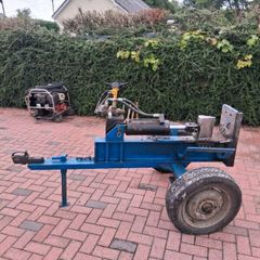 Log splitter + JCB Power pack & JCB Breaker &Tools