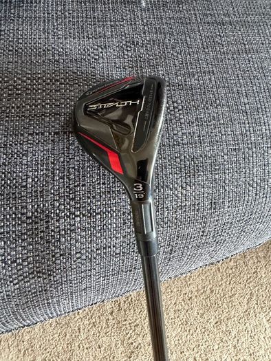taylormade stealth hybrids 3