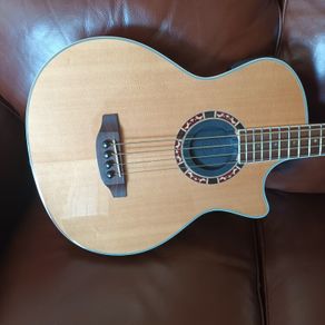 Crafter Electro Acoustic Bass As New