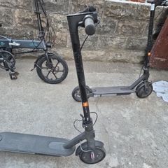 E scooter / battery scooter
