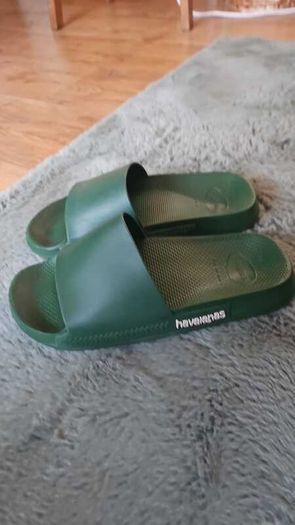 Havaianas boys slides