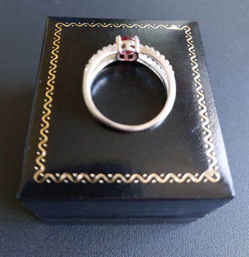 925 Ladies Sterling Silver Ruby Coloured Gemstone Ring