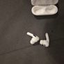 airpods pro Image 3