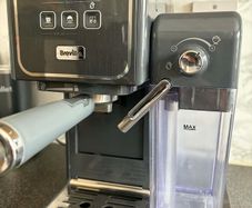 Breville One-Touch Coffe Machine