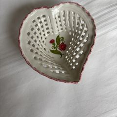 China Trinket Basket