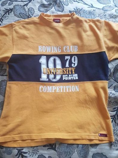 Vintage Designer Pointer Tee Shirt Age 9-10 or 134-140