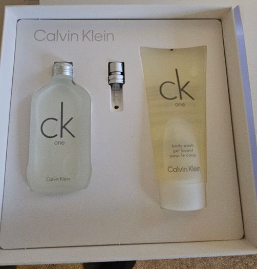 Calvin Klein Set BNWT