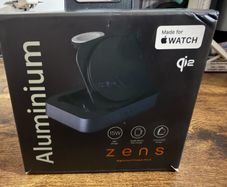 Zens Nightstand Charger Pro 2 Qi2 Aplle watch and iPhone