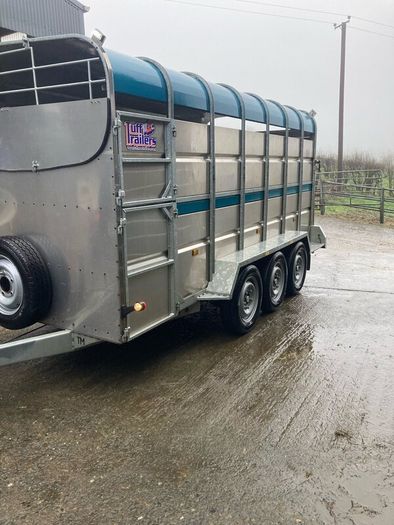 Tuffmac Livestock Trailer