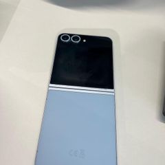 Samsung Galaxy Z Flip6 - Excellent Condition (Well Cared For)