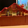 Bluey Playset- Family home and character figures family 4 pack Image 5