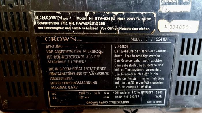 From 1978 CROWN 5TV-525R TV AND RADIO, Made in Japan, full working.