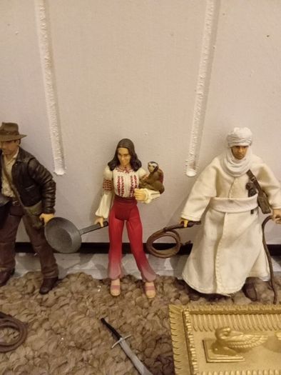 Indiana Jones 3.75inch figure set (7 figures)