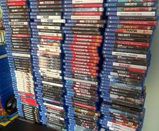 Ps4 &  PS5 game bundle