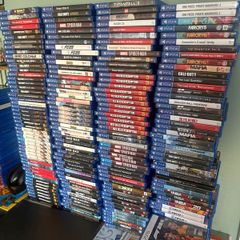 Ps4 &  PS5 game bundle
