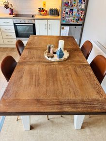 Dining table and 4 chairs.