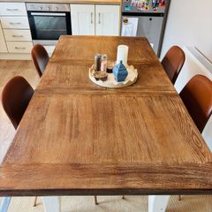 Dining table and 4 chairs.