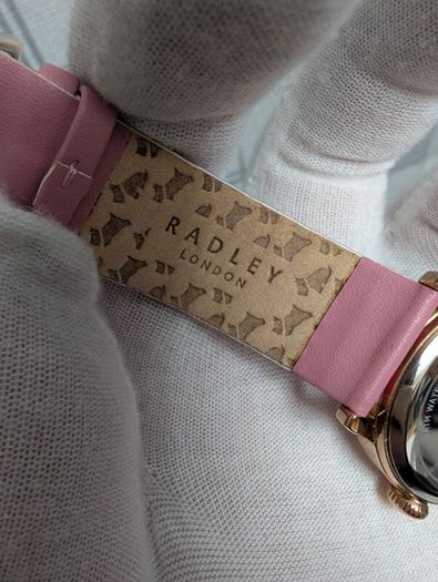 RADLEY LONDON Ladies' Watch - Rose Gold with Pink Leather Heart Strap
