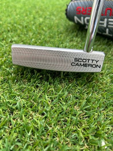 Scotty Cameron Select Roundback