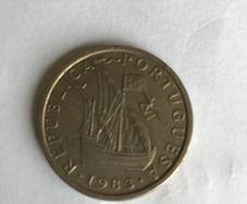 Portugal coin 5 Escudos