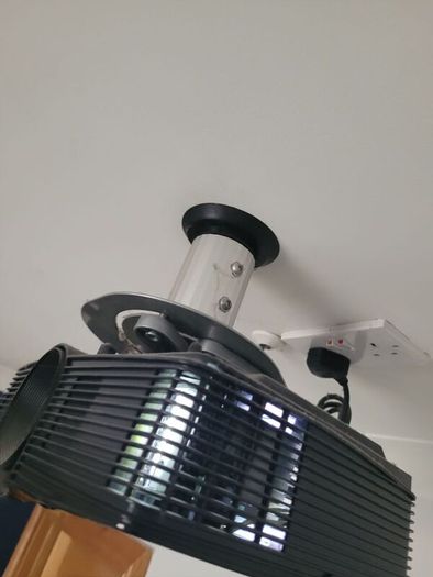 HD & 3D Optima Home Cinema Projector, mount and 100 inch screen