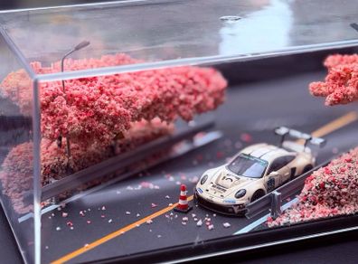 1/64 Sakura LED Diorama - JDM - Sealed