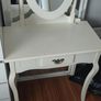 Dressing Table Image 2