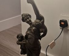 Large table lamp