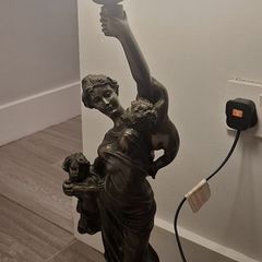 Large table lamp