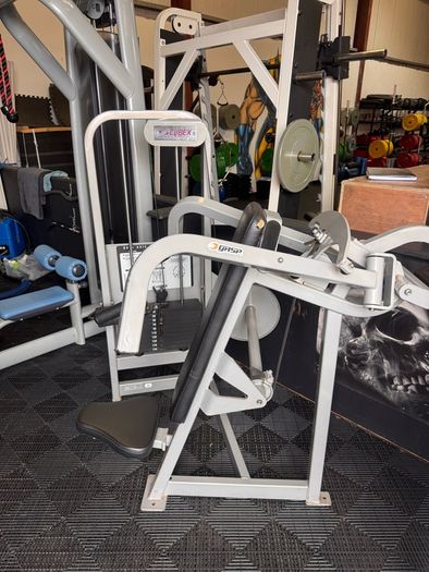 Shoulder press