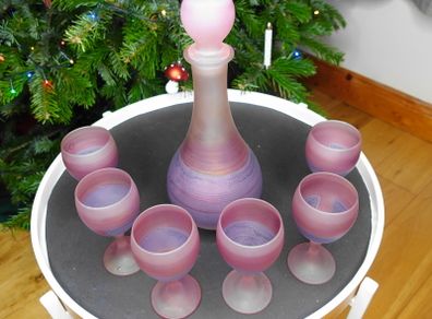 Rueven Nouveau Frosted Art Glass 7 Piece Decanter Set