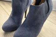 Guess Heels, never worn, blue suede size 4.5
