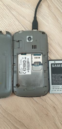 Samsung Chat Gt-s3350 Mobile Phone