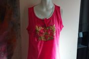 Salony Sports wear