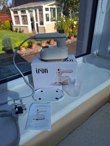Small Steam Iron