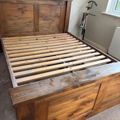 king size oak bed.