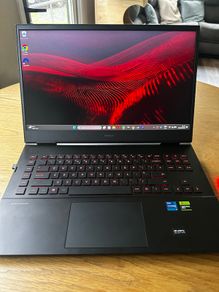 Hp Omen 17 Rtx 4080 / I7-13700hx / 32gb Ddr5 / Qhd 240hz Gaming Laptop