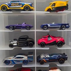 Hot Wheels Pack of 10 Cars 8