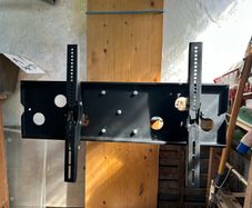 TV Bracket (Adjustable)