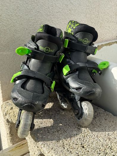 Kids rollerblades