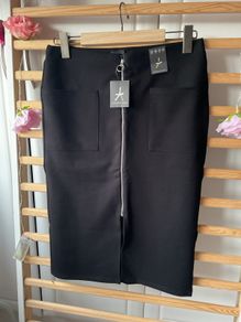 skirt Bnwt black below knee pencil skirt with zip front detail size 12