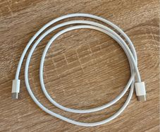 Apple USB-C Charger