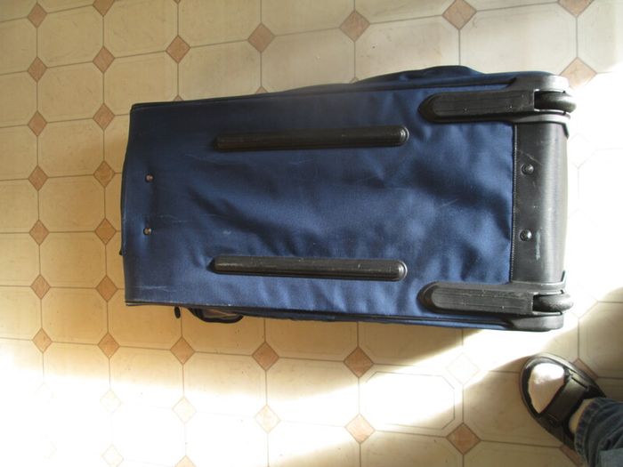 suit case
