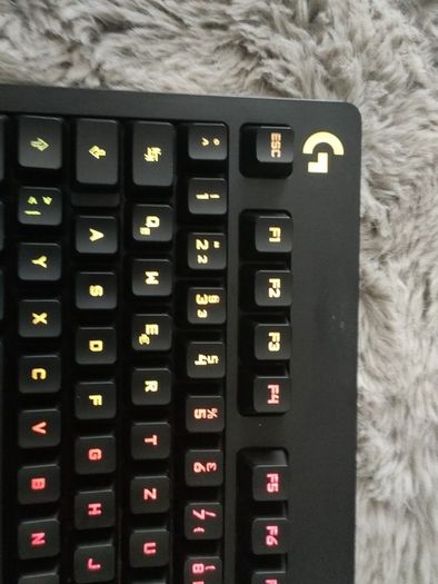 LOGITECH-mechanical keyboard