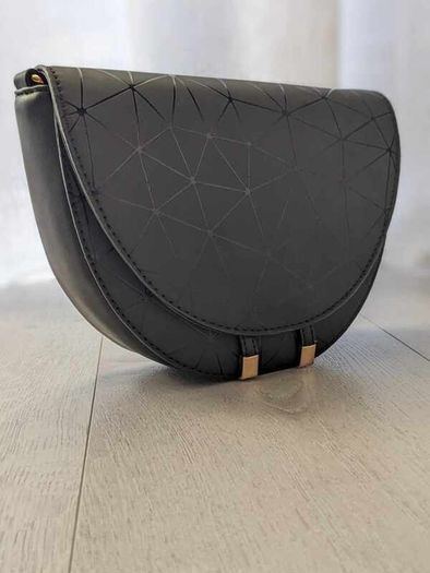 Black Handbag - BRAND NEW